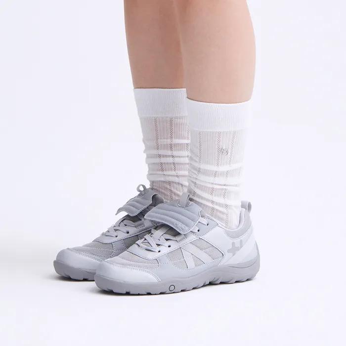 [Worn by Shumong] See-through long socks OZAYGA226I