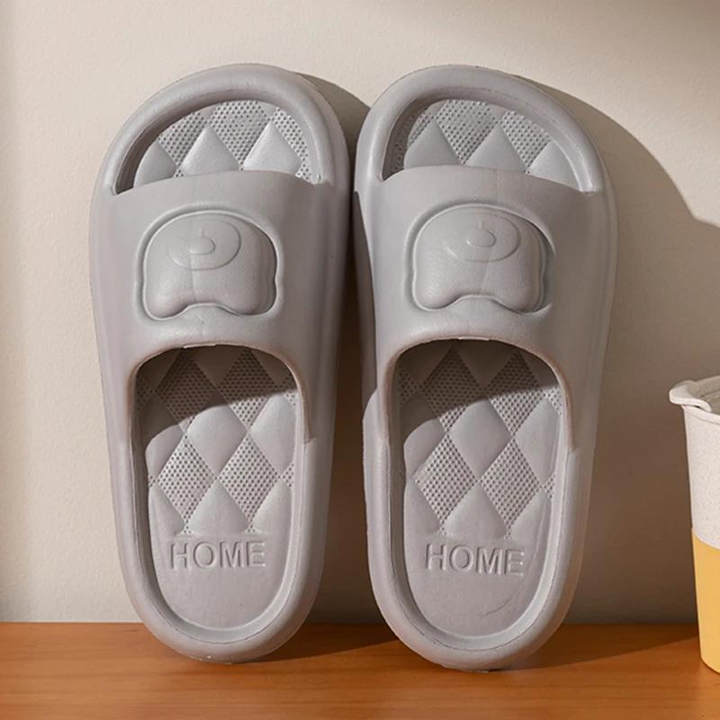 Fashion Lightweight Soft Sole Summer Slippers Women Solid Color Non-Slip Indoor Slides Woman Flat Heel Casual Couple Bathroom Flip Flops