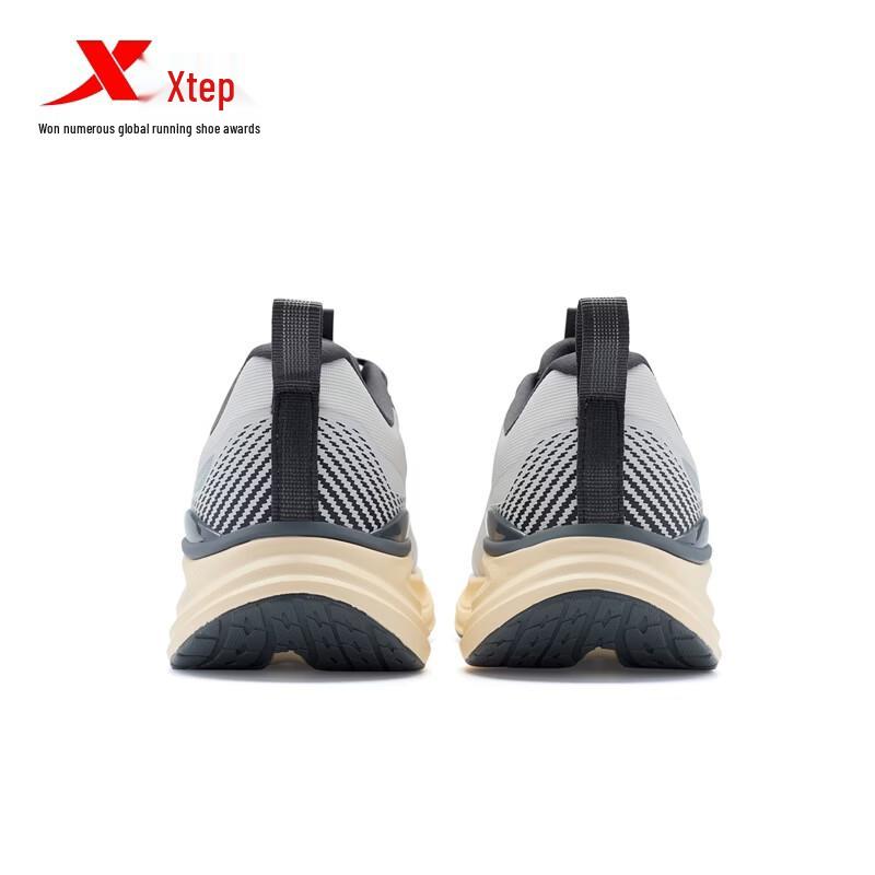 Xtep Cloud Shield Men's Lightweight Breathable Running Shoes