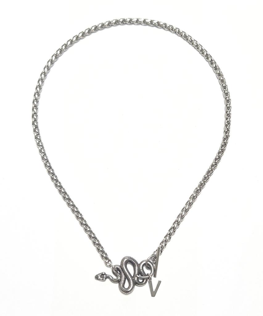Vlack Veast Snake Pendant Necklace _ Jw4503