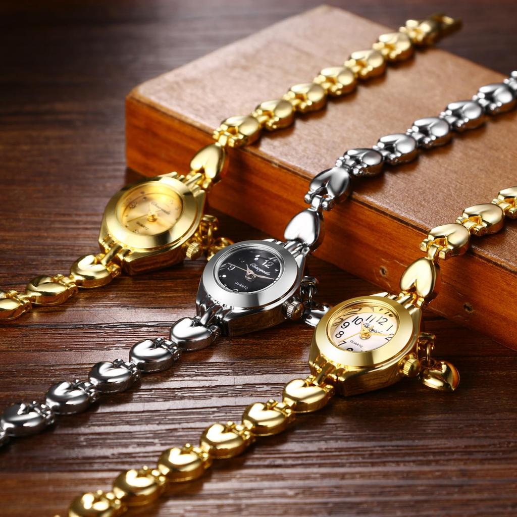 Cute and Stylish Bracelet Heart Analog Display Waterproof Quartz Fashion Watch In Gold Perfect Gift for Day Women's Watch - Birthdays, Anniversaries,
