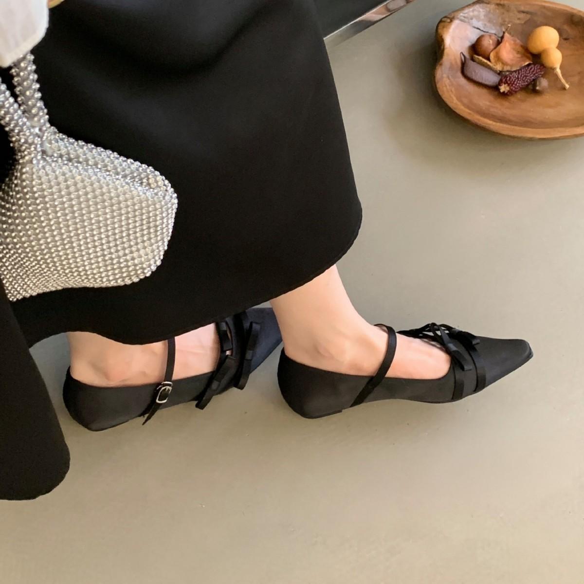 

Beautiful bow, shallow mouth single shoes, women s skirt, commuter work shoes, inner height increase, ladyshoes 39 шампанского