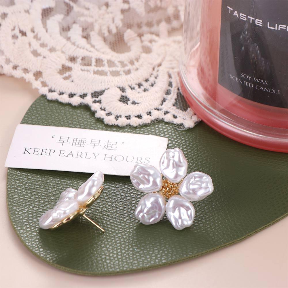 Ear Studs Flower Earrings Studs Trendy Irregular Earrings Romantic Pearl Earrings Unisex