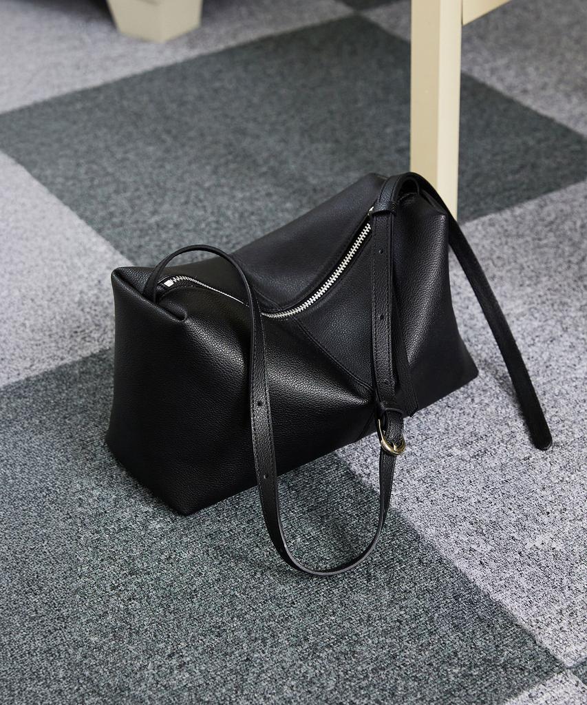 Lovecharm Camille Hobo Bag_Black