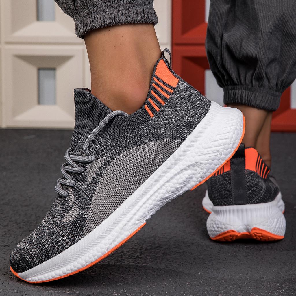 Running Shoes Men Mesh Lightweight Breathable Flat Sneakers Summer Footwear 2025 Trendy Outdoor Gym Jogging Shoes for Men