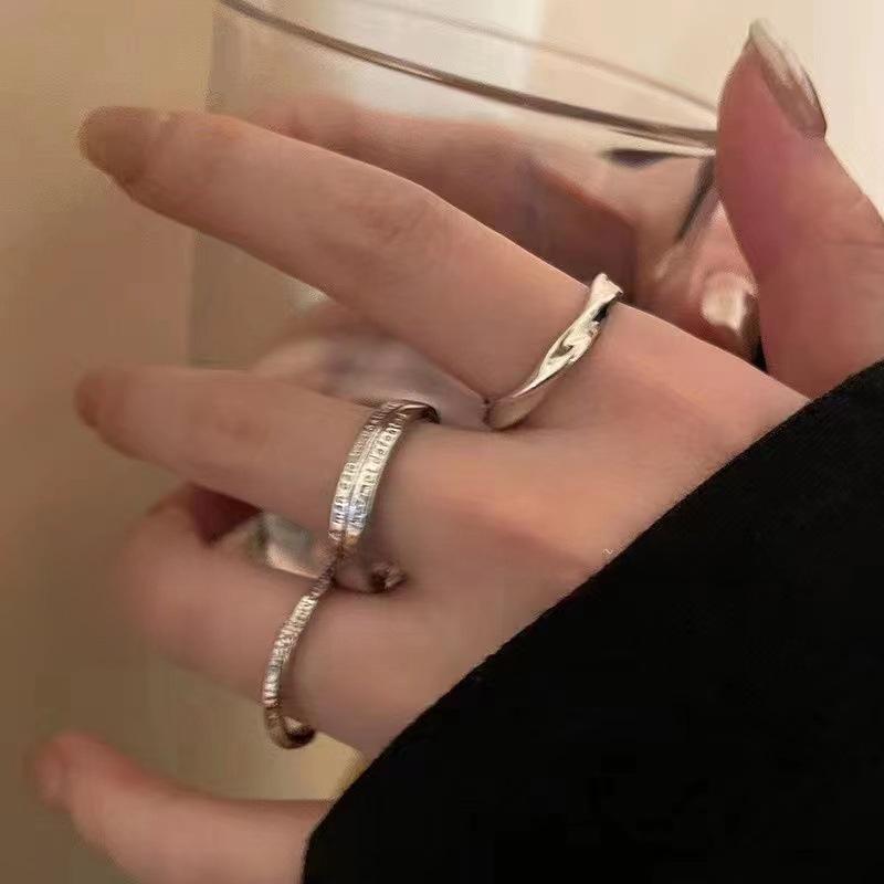 Verstellbares Ring-Set im koreanischen Stil für Damen - Enthält offene Zeigefinger- und Kettenringe