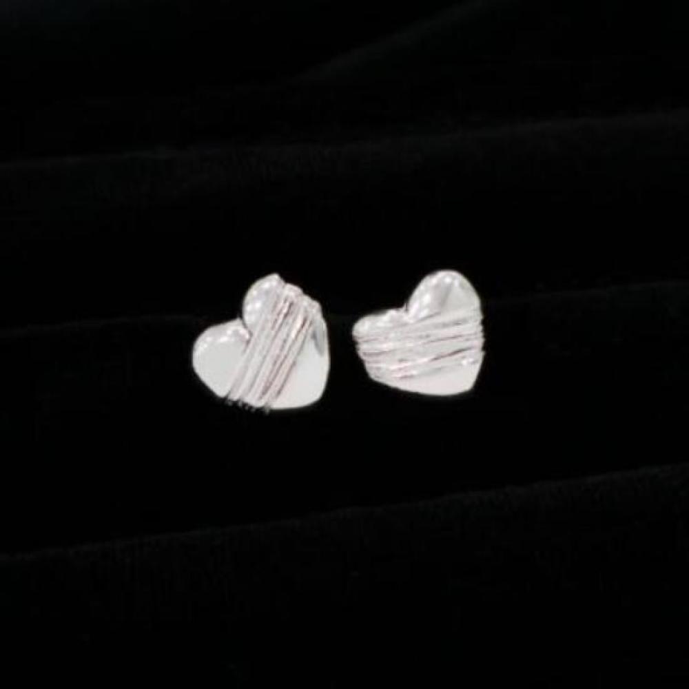 NEw Arrivals OpEn Run HEartball Earring Cracking Diagonal StErling SilvEr Mini E