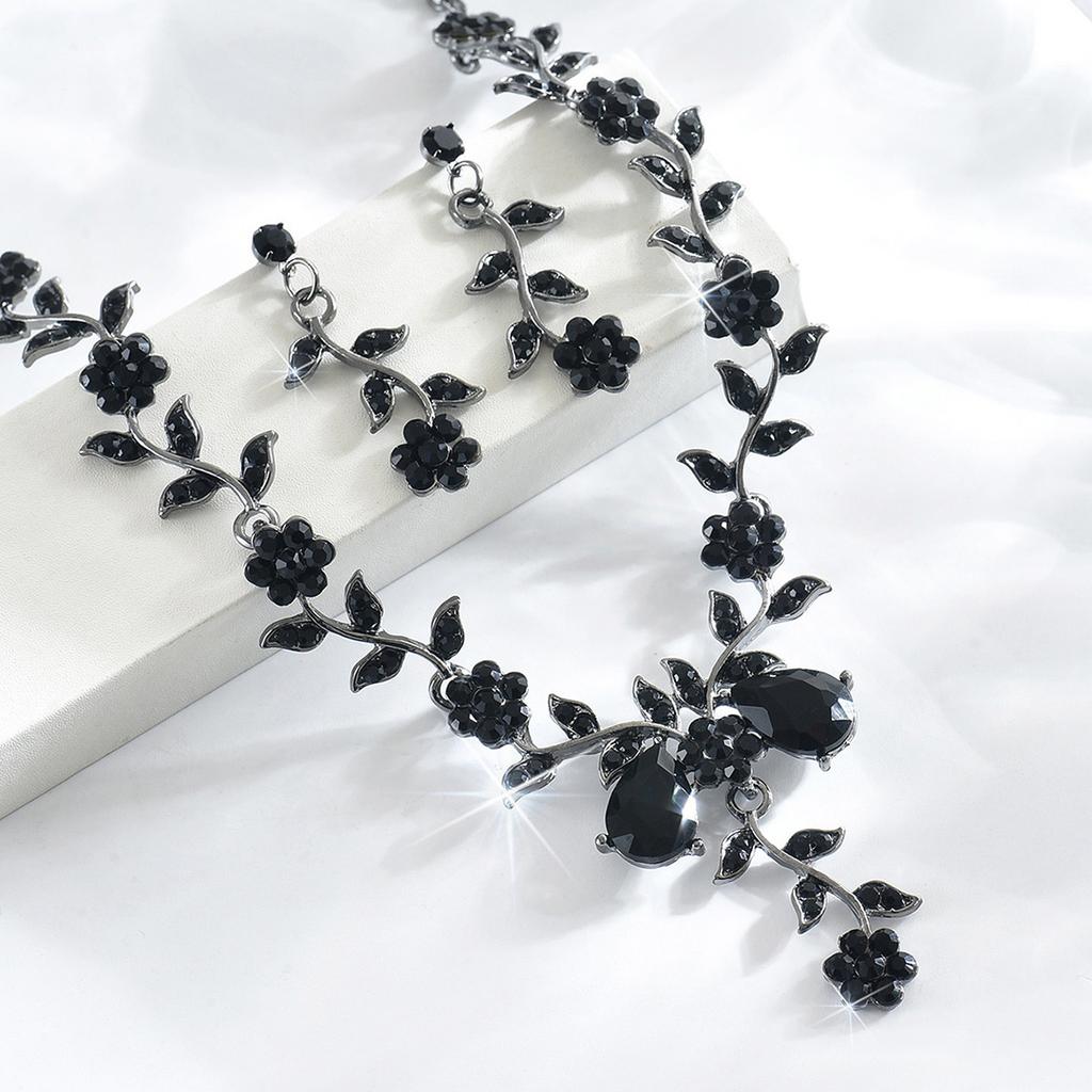 Rhinestone Water Drop Necklace Earrings Jewelry Set Women's Banquet Dress Matching Accessories