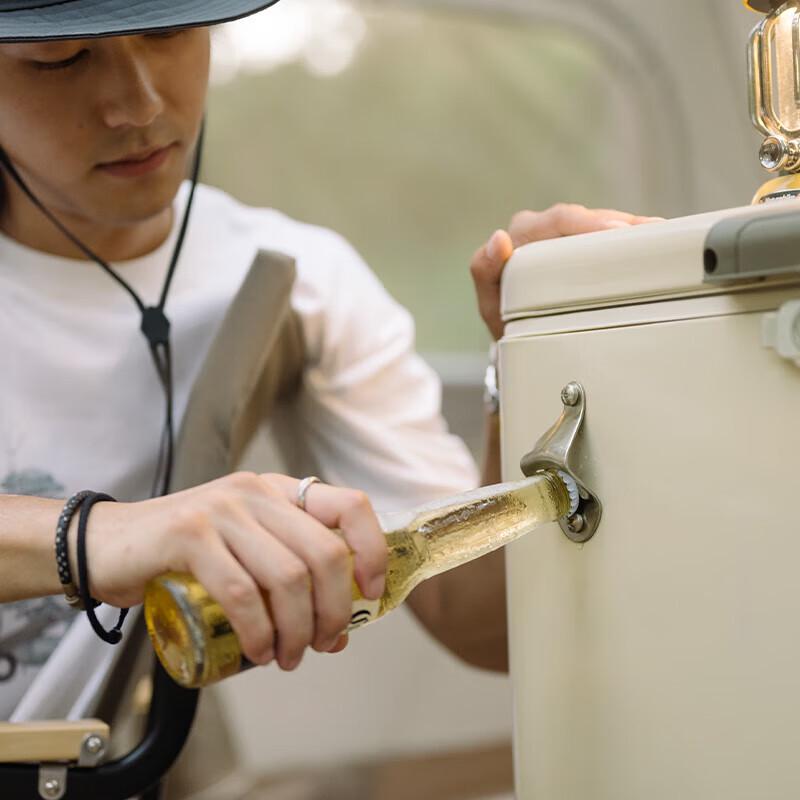 NatureHike Retro Cooler Box