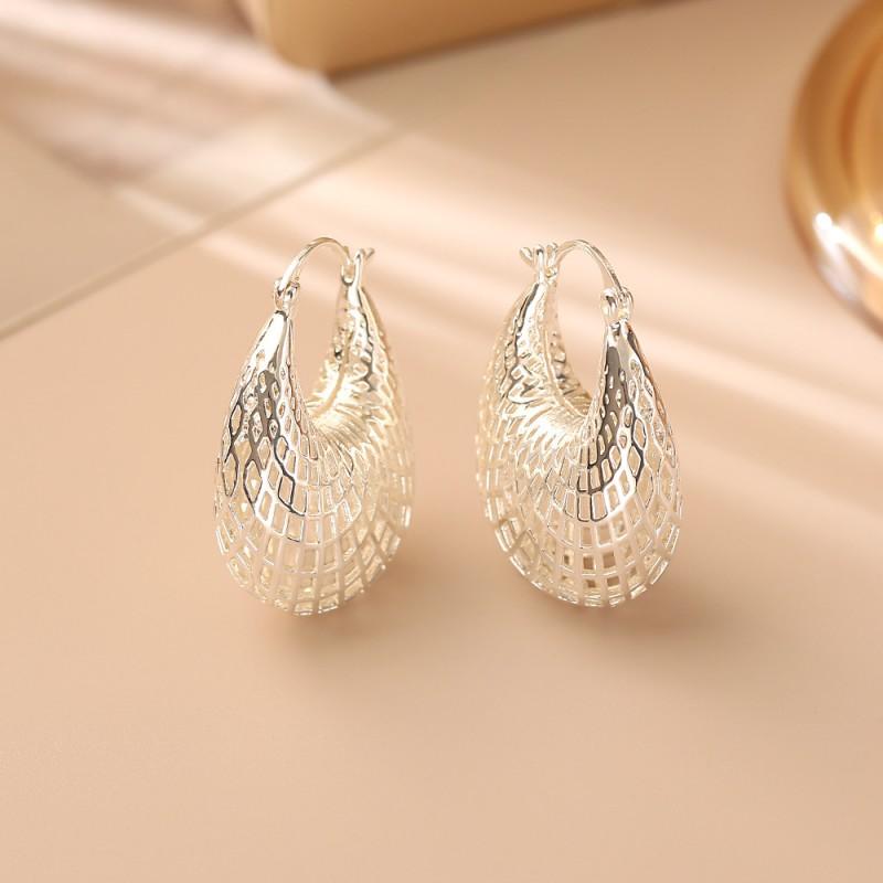 Geometric Hollow U-Shape Earrings Women Gold Plated Copper Minimalist Fashion Ear Studs