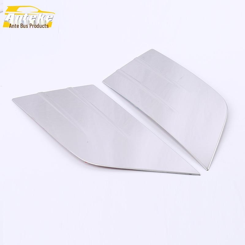 XT4 Stainless Steel Front Grille Decorative Sticker: Anti-Collision, Scratch-Resistant for 18 Models, Lower Center Hood Bumper Protection.