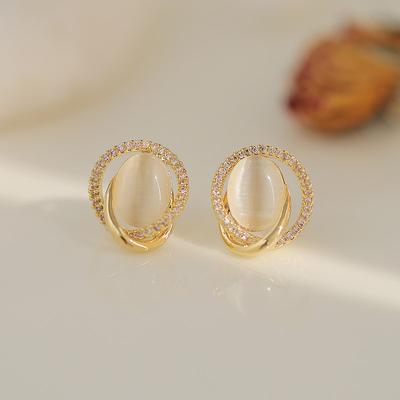 Cercei Stud Ovali Mici Trendy cu Opal pentru Femei Strassuri Cristal Răsucite Metal Gol Geometrie Neregulară Cercei Zircon