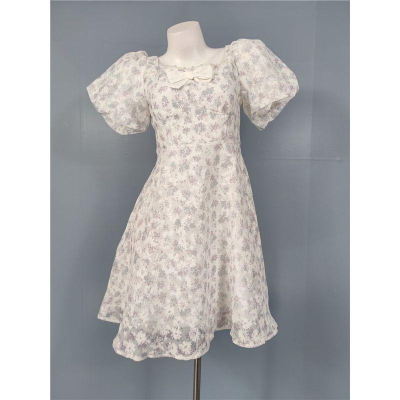 

French Lady Jacquard Puff Sleeves Bows Pearl Elegance Personality and Fashion Casual Dating Short Dress Purple White S