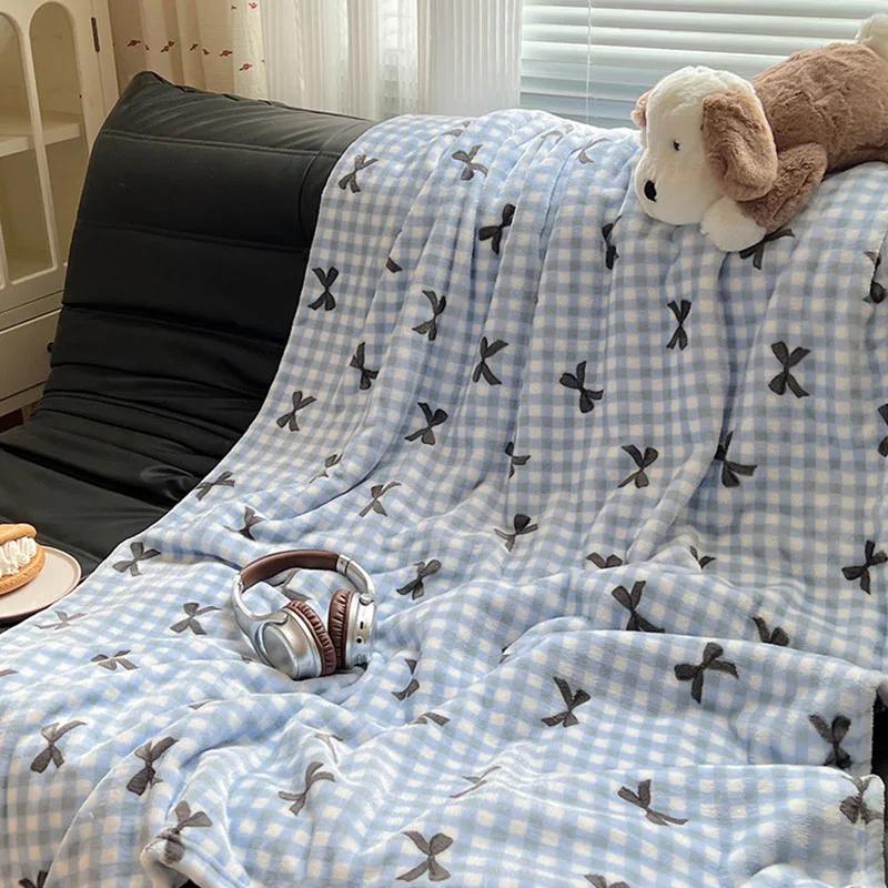 Cute Printed Milk Coral Fleece Cozy Blankets Warm Office Nap Sofa Air Conditioning Blanket Soft Shawl Quilt for Dormitory Home