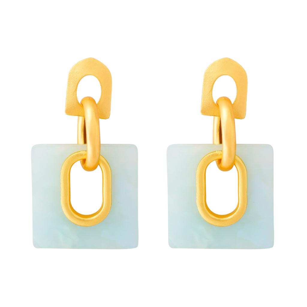 Fashionable geometric earrings