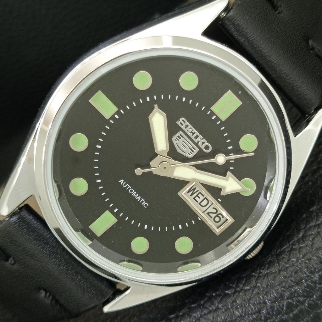 JAPAN VINTAGE REFURBISHED SEIKO 5 AUTOMATIC MENS BLACK DIAL WATCH A444242-1