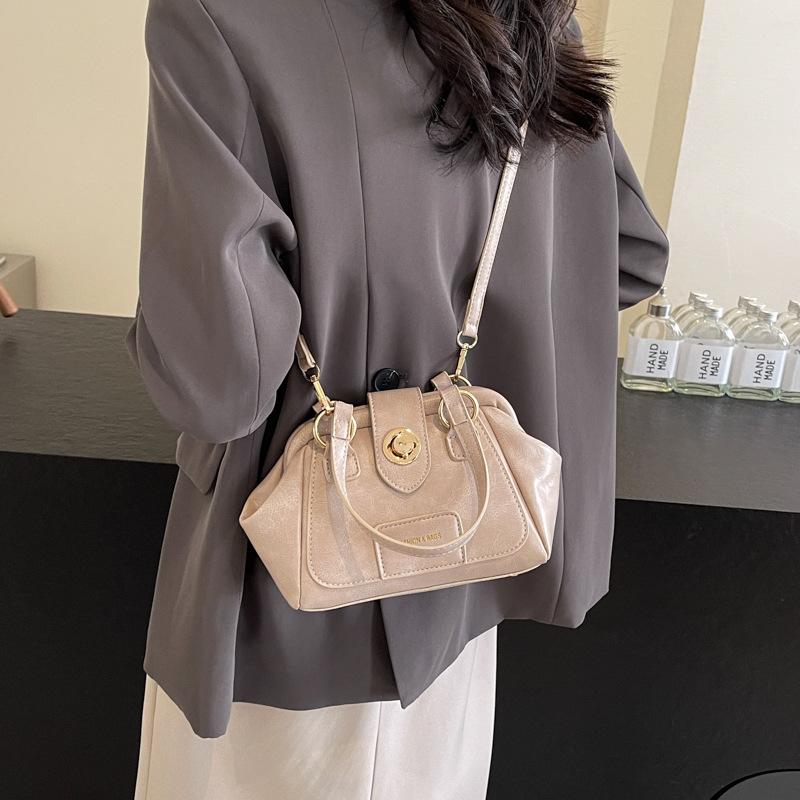 

Retro portable small bag women s 2025 new fashion shoulder bag texture solid color messenger women s bag 26*11*14