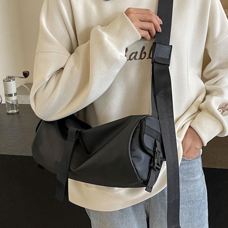 Leisure and Simple Bag - Sports and Cycling Cross-body Bag - Large Capacity Commuting Single Shoulder Bag