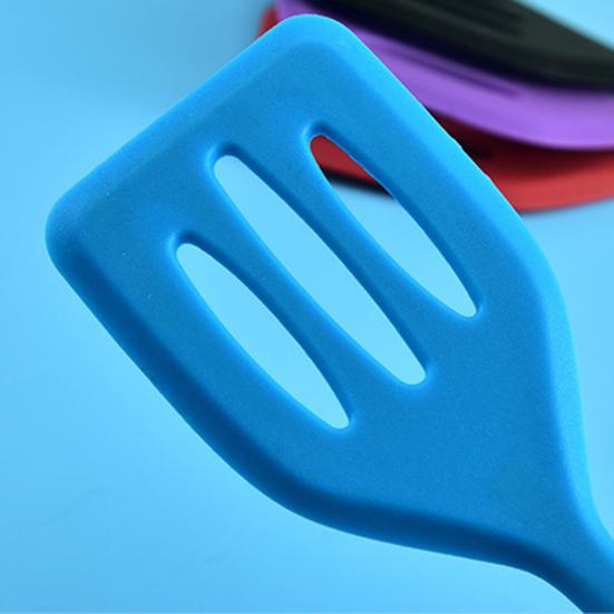 Food Grade High Temperature Resistance Slotted Spatula with Hole Arc Edge Long Handle Baking Shovel Household Supplies