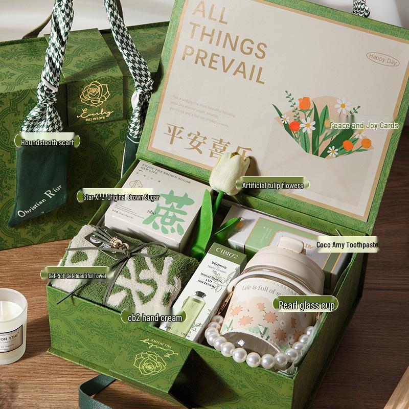 Compact Souvenir Gift Set: Perfect for New Year Parties, Group Events, Customer Appreciation, or Birthdays