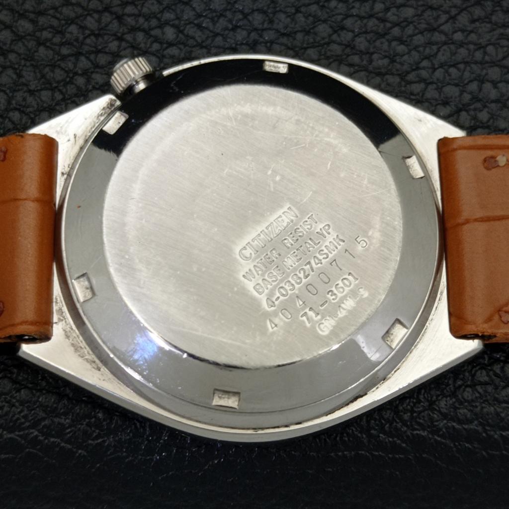 JAPAN VINTAGE CITIZEN AUTOMATIC 8200 MENS SILVER COLOR DIAL WATCH a500282-2 R151b-a500282