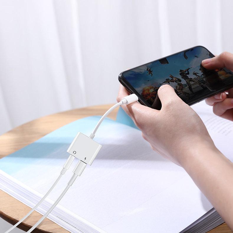 Joyroom Lightning to 3.5mm Audio Adapter for Apple Devices - White