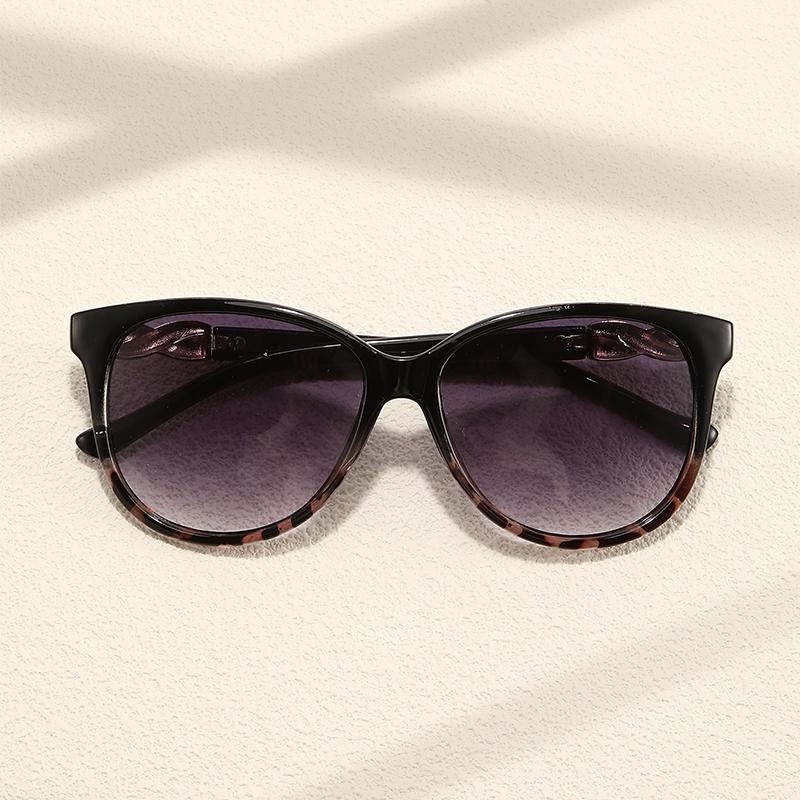 Retro Butterfly Sunglasses UV400 Protection Outdoor Fashionable Versatile Frame Unisex Shades
