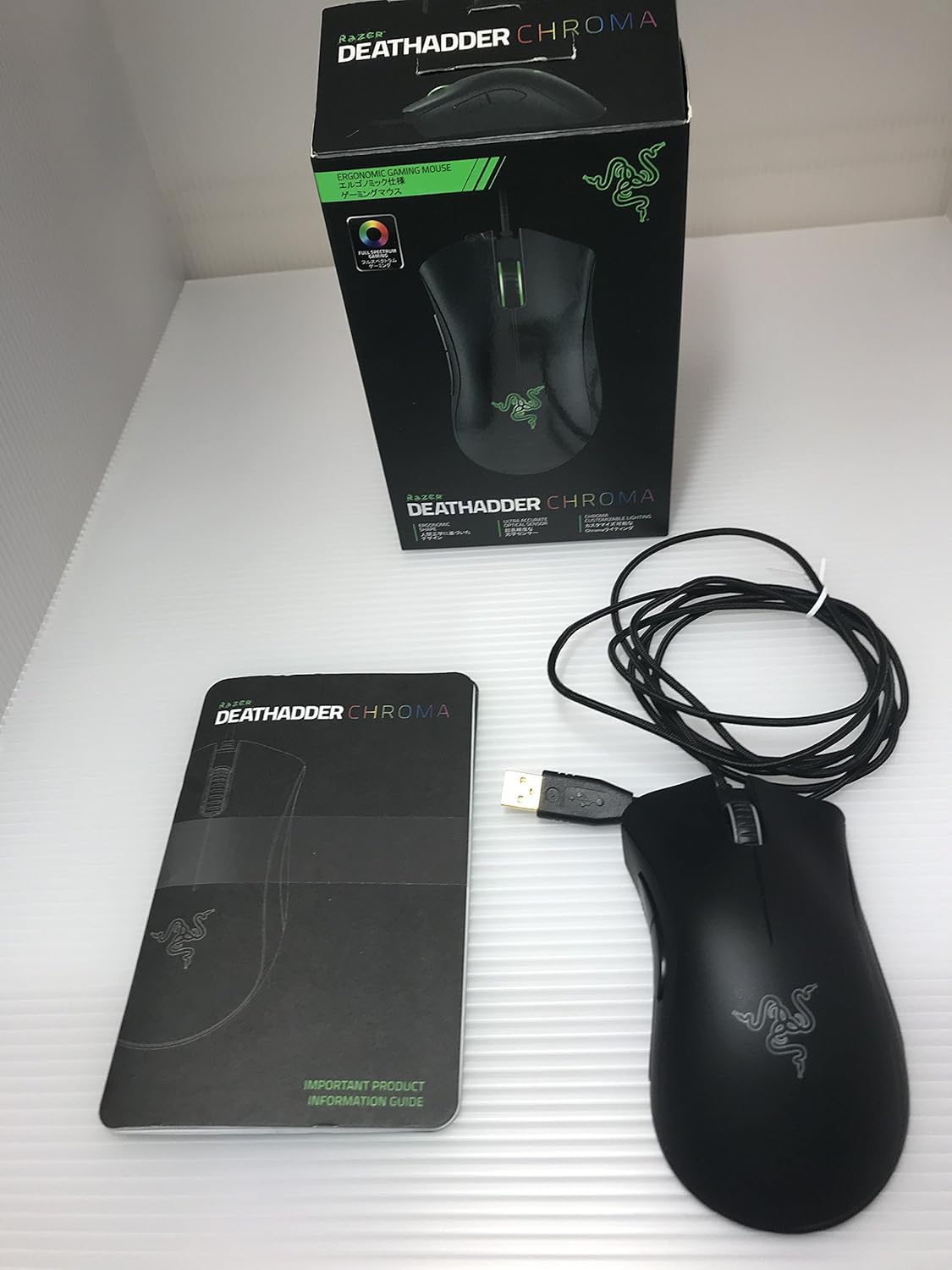 

Razer DeathAdder 2015 Chroma Multi-Lighting Right-Handed Optical Gaming Mouse (RZ01-01210100-R3J1) [Used]
