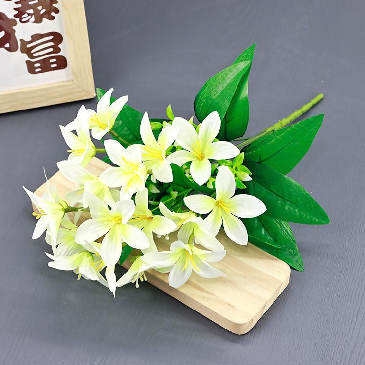 

Lilium Brownie Var Artificial Flower For Celebration Decor Home And Event Photography White