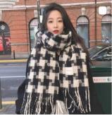 Retro plaid Japanese and Korean atmosphere plaid scarf women's plaid series contrasting color warm shawl student scarf