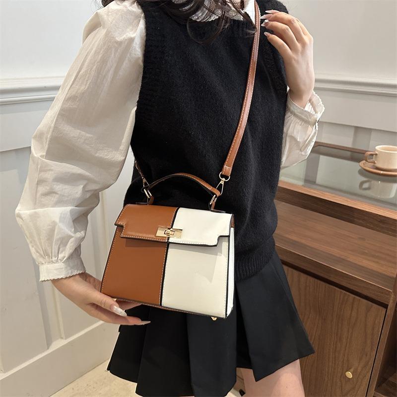 Simple Portable Contrasting Color Niche Design Spring New Trend Fashion Shoulder Bag Personalized Messenger Bag