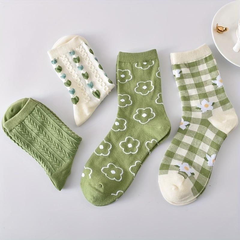5 Pairs  Socks Women's Spring and Autumn Retro Three-dimensional Relief Flower Medium Tube Socks Stockings Women's Socks