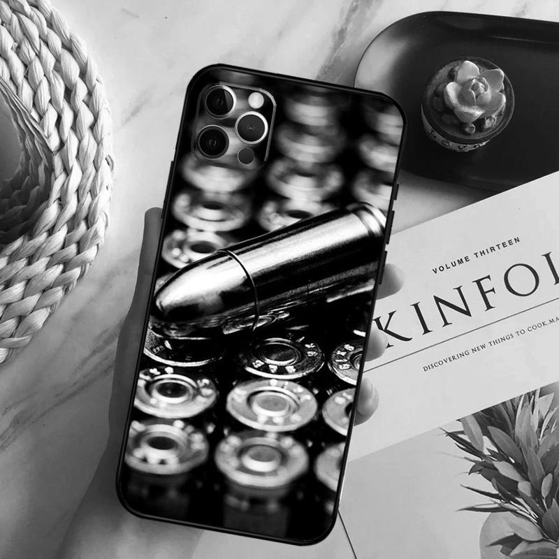 Coque de téléphone Collage de Balles d'Armes Militaires Pour iPhone 16 15 14 13 12 11 Pro Max 12 13 Mini 7 8 16 Plus X XR XS Max Housse