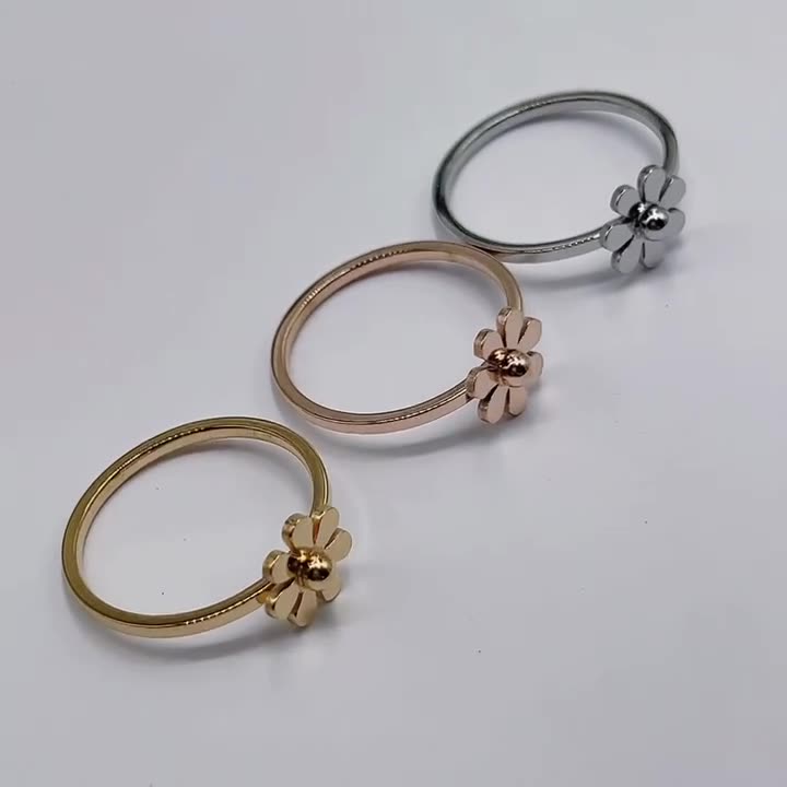 New Fashion Titanium Steel Ring Niche Welding Small Daisy Flower Index Finger Ring Stainless Steel Jewelry