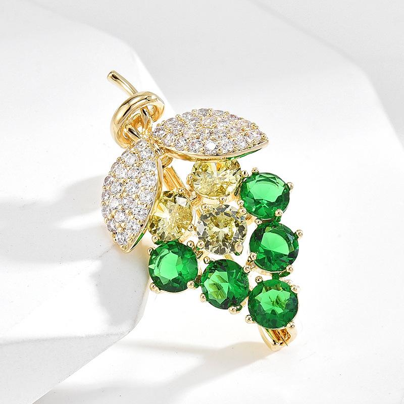 Senior Brooches Flower Leaf Brooch Pins for Women Suit Pendant  Fashion Brooches Jewelry
