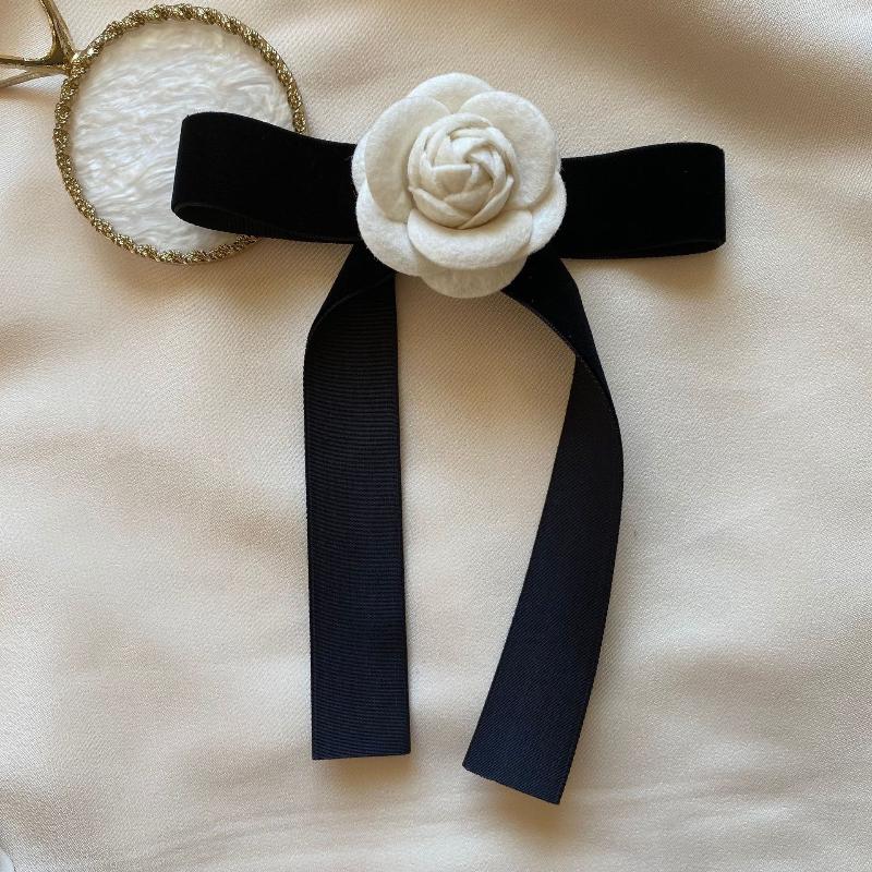 Black Brooch Fabric Camellia Flower Brooch Bow Tie Ladies College Style Shirt Collar Pins Vintage Wedding Party Brooches For Wom