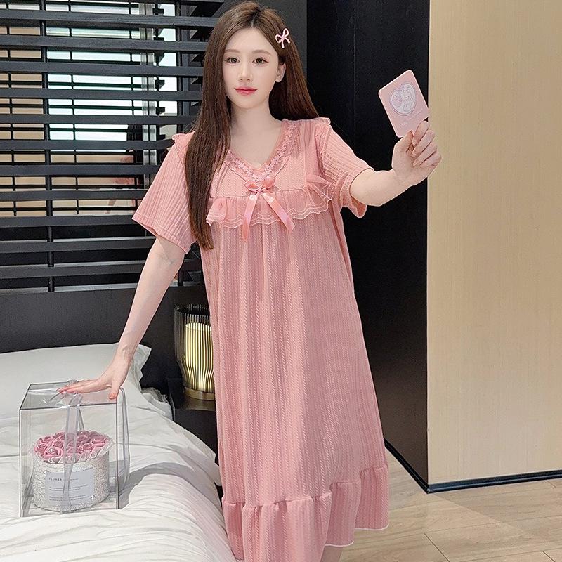 Women's Summer Short-Sleeve Princess Sleep Dress, Loose Plus Size, Comfortable Home Wear for 200 Jin.