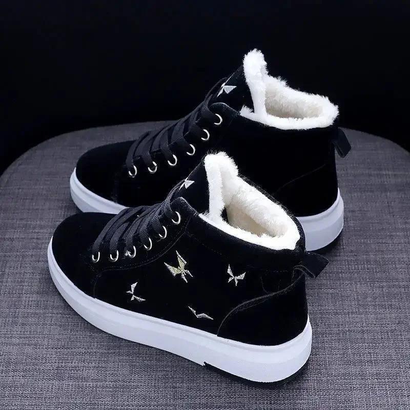 Fashion 2025Winter Boots Women Ankle Boots Warm PU Plush Winter Woman Shoes Sneakers Flats Lace Up Ladies Shoes Women Short Snow Boots