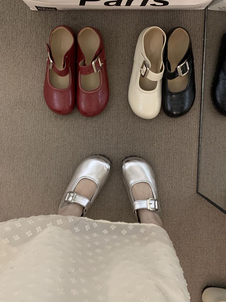 Retro okrągły nosek urocze Mary Jane buty na płaskiej podeszwie jesień nowe francuski płaski brytyjski styl małe skórzane buty