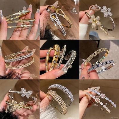 Bracelet Géométrique Fleur Diamant Zircon de Luxe Haut de Gamme pour Femmes