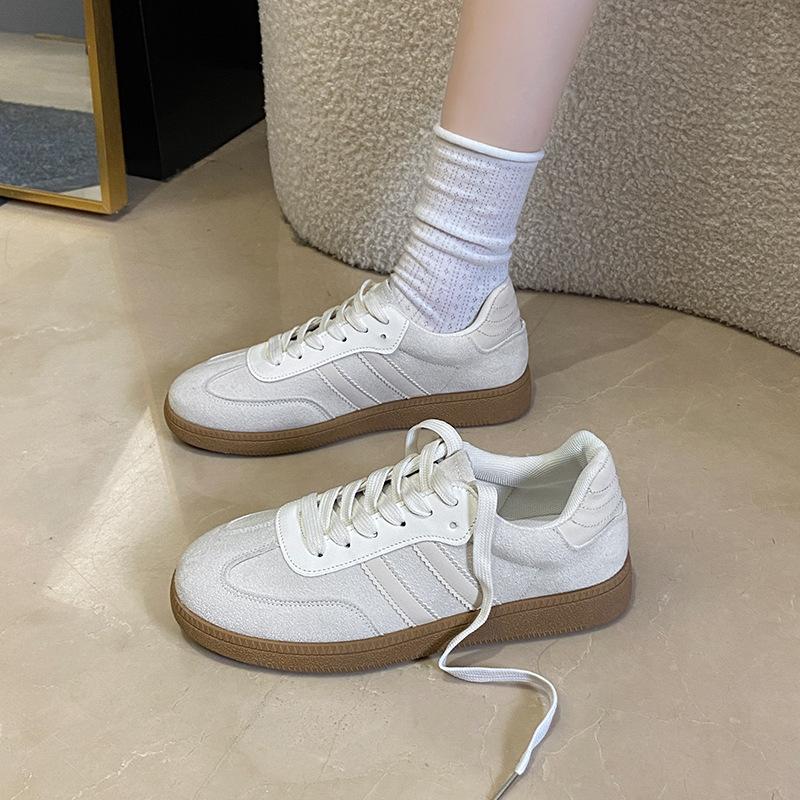 Large size casual matte board shoes spring and autumn women s new sports versatile retro single shoes student board shoes German training 35 серый 3593₽