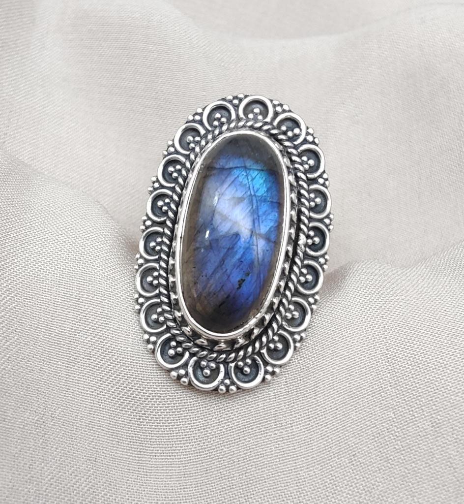 Handmade 925 Sterling Silver Labradorite Ring: Vintage Boho Statement Jewelry