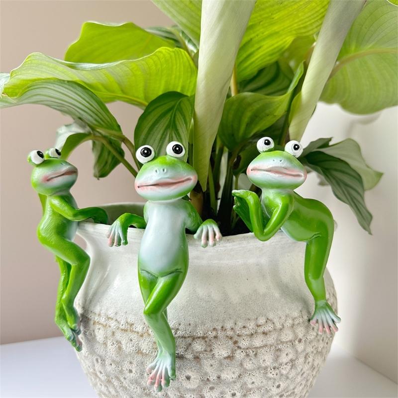 Cartoon Frogs Planter Hook Creative Resins Animal Figurine Pots Hangers Ornament for Indoor and Outdoor Plant Display