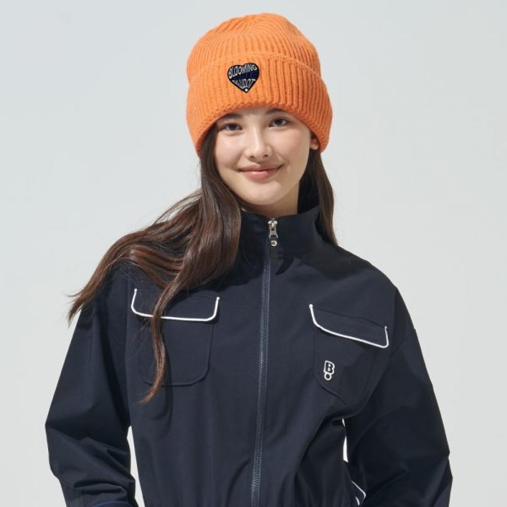 Blu Dot Вязаная шапка с аппликацией в виде сердца Точка Или 00F