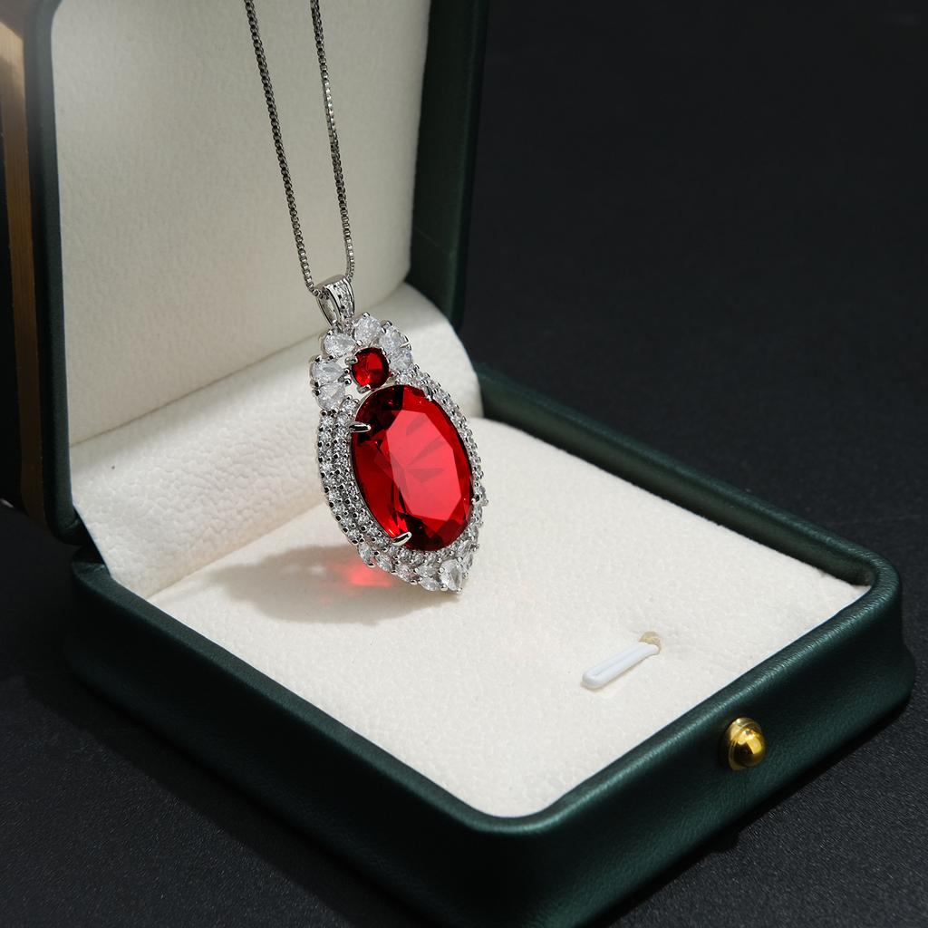 925 Sterling Silver Classic Fashion Red Zircon Full Diamond Necklace Birthday Anniversary Anniversary Party Gift