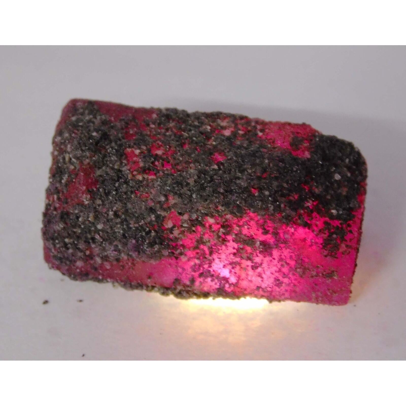 

Natural Red Ruby 59ct Raw Rough Certified Loose Gemstone 19.9 mm aprox. червоний