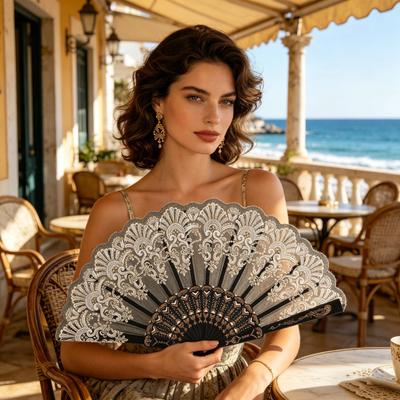 Vintage Folding Fan Carved Plastic Ribs Hand Held Fan Portable Summer Cooling Fan Wedding Dance Party Performance Props