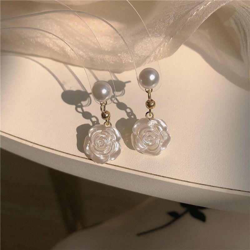 Small camellia stud earrings~ pearlescent white rose pearl earrings femininity early spring new ear clips trendy sweet cool