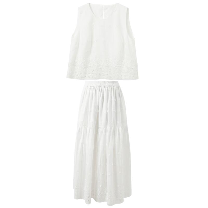 SanCai Embroidered Sleeveless Top and Skirt Set