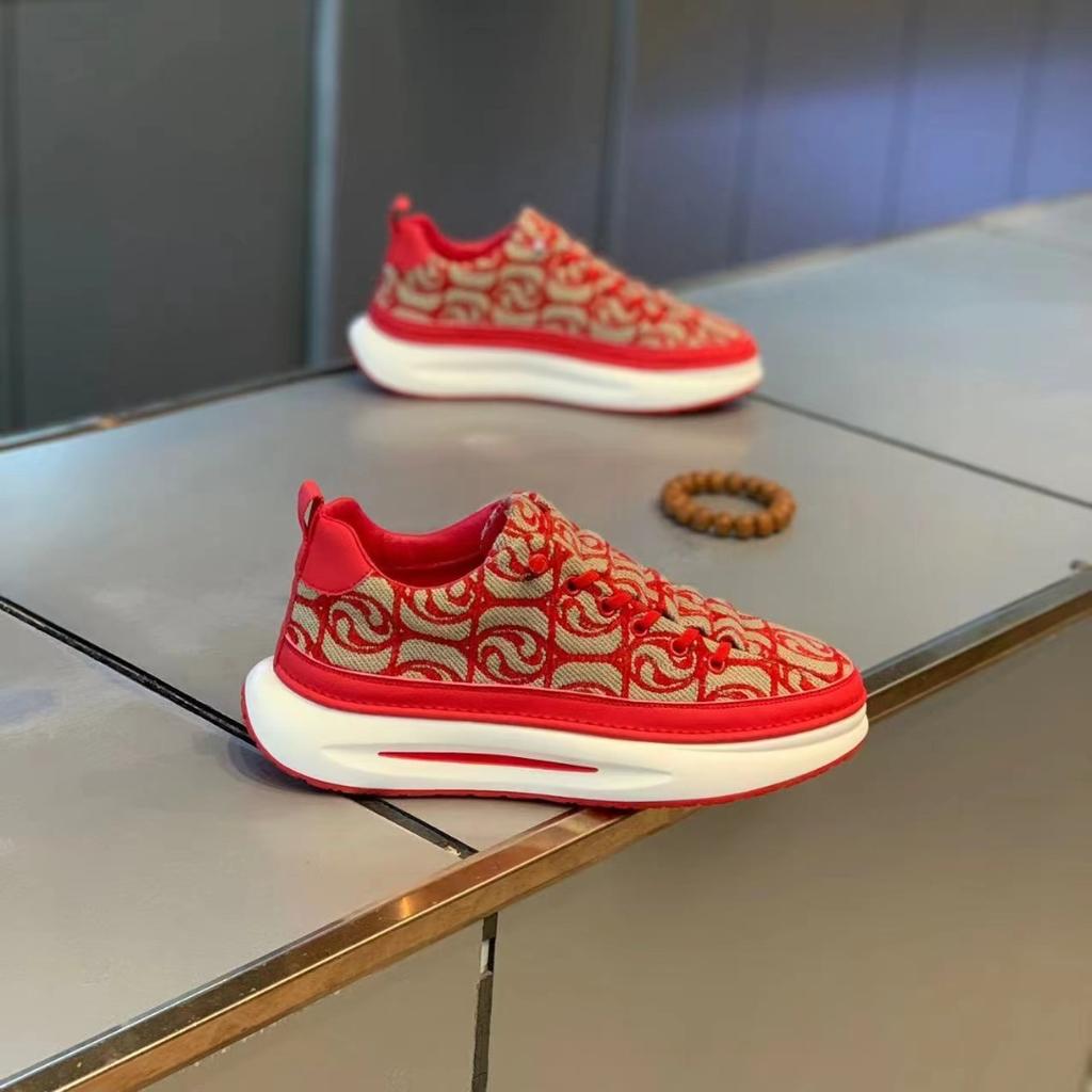 Spring and Summer New Men's Shoes Fashionable Simple Trendy Casual Shoes Korean Style Thick Sole Lightweight Sneakers for Students Men